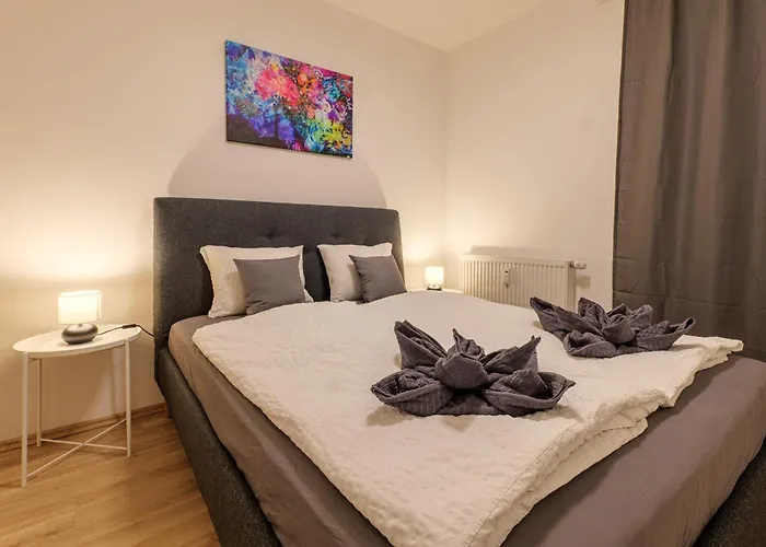 Flataid - Voll Ausgestattet Mit Parkplatz * Ludersdorf-Wilfersdorf