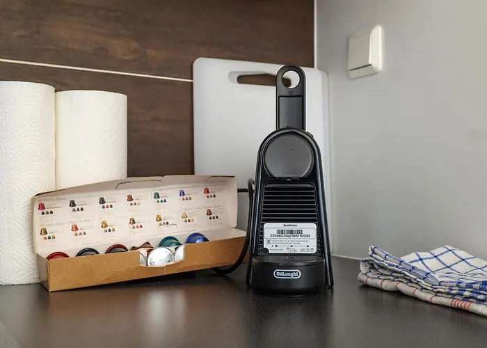 شقة Flataid - Voll Ausgestattet Mit Parkplatz